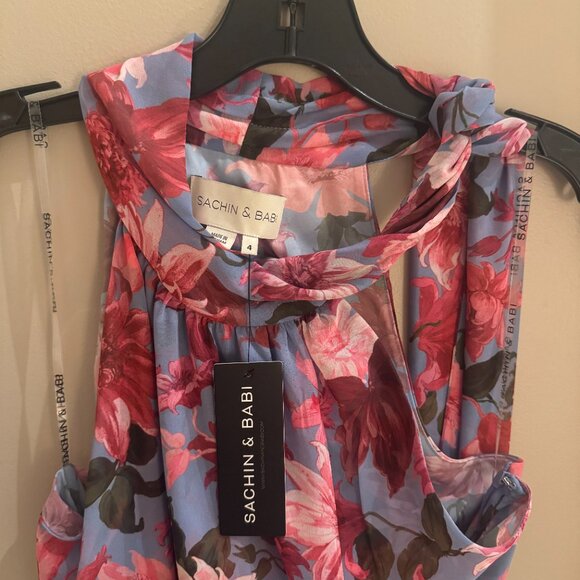 Selena Gown - Pink/Periwinkle Dahlia SIZE 4 - Picture 4 of 4